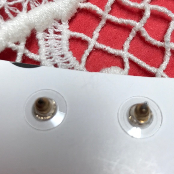 Darling four layer fringe earrings - Picture 3 of 4